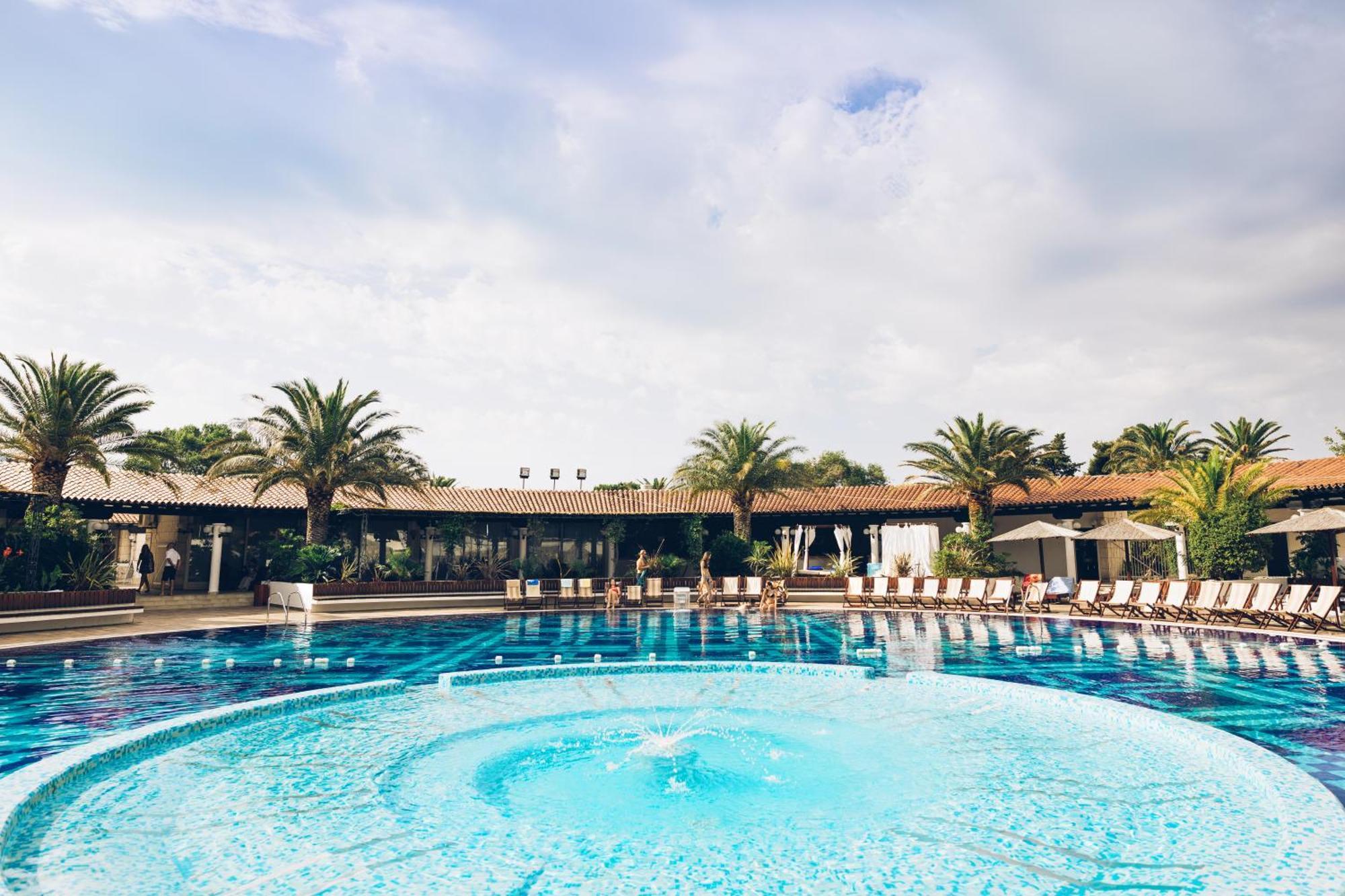 Hotel Slovenska Plaza Standard Budva Ngoại thất bức ảnh