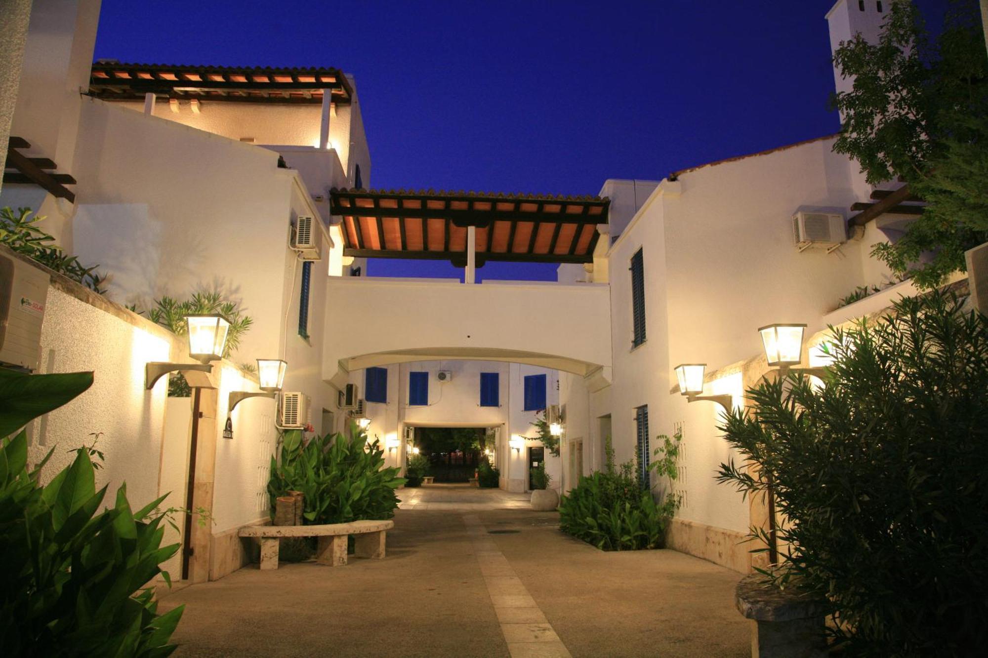 Hotel Slovenska Plaza Standard Budva Ngoại thất bức ảnh
