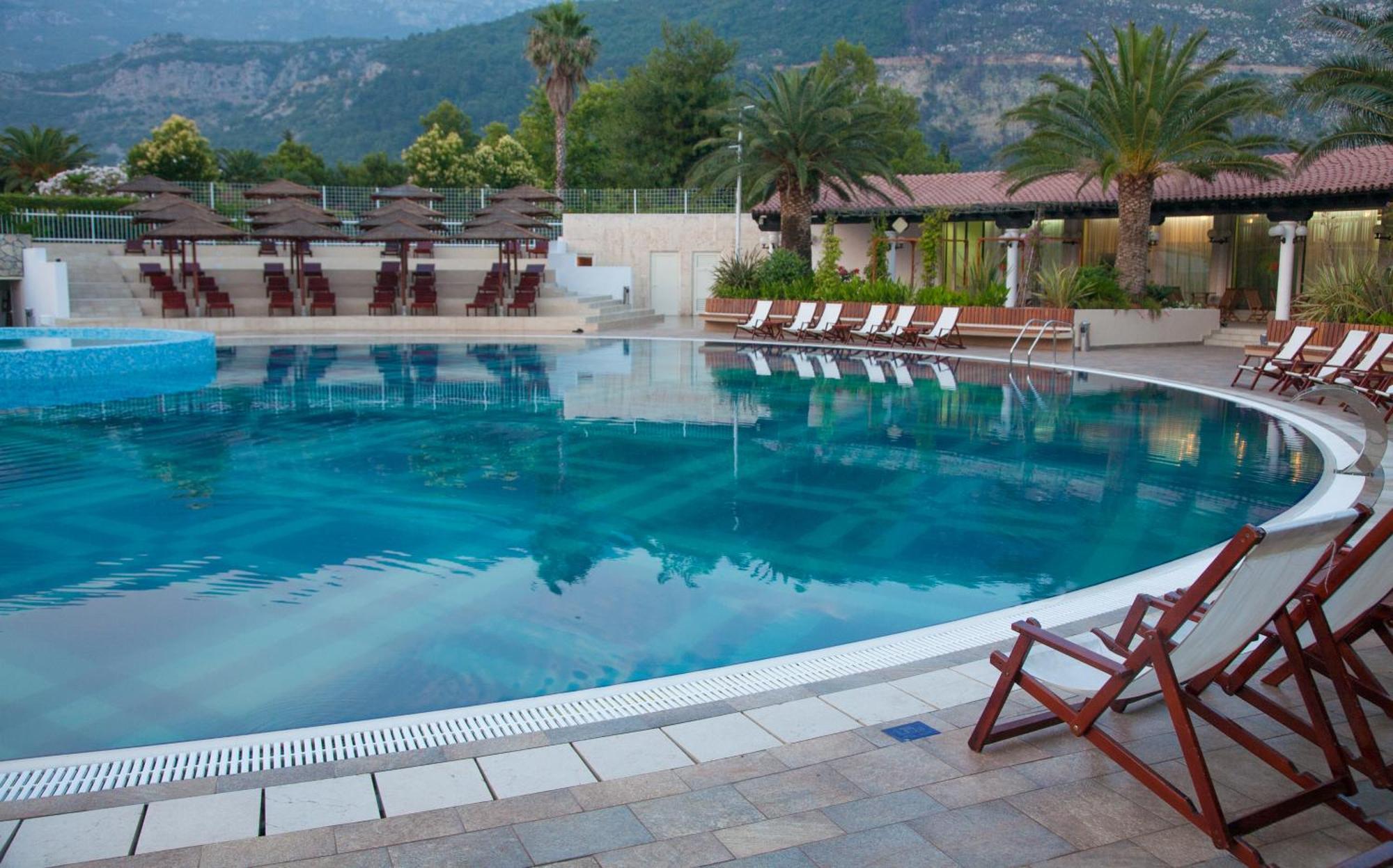 Hotel Slovenska Plaza Standard Budva Ngoại thất bức ảnh