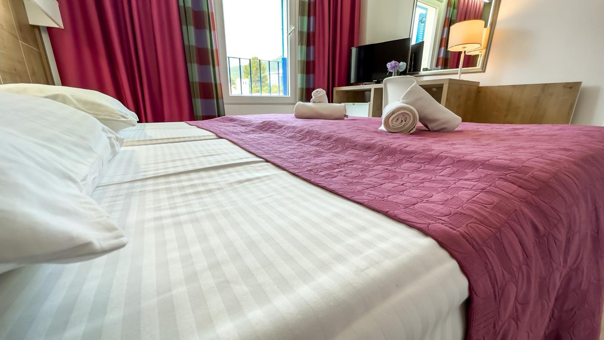 Hotel Slovenska Plaza Standard Budva Ngoại thất bức ảnh