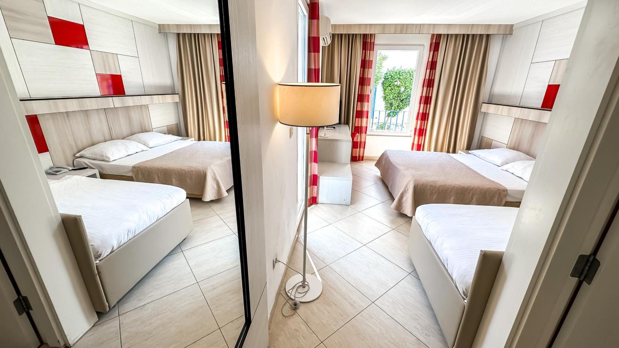 Hotel Slovenska Plaza Standard Budva Ngoại thất bức ảnh